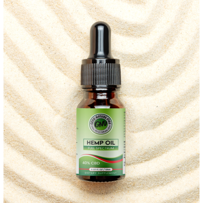 Productvisual van Full spectrum CBD-olie 40% – 10 ml / 30 ml op een neutrale achtergrond