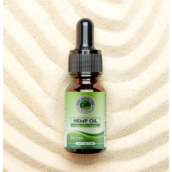 Productvisual van Full spectrum CBD-olie 8% – 30 ml op een neutrale achtergrond